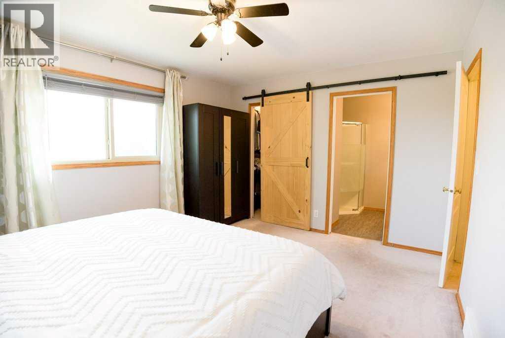 16 Parson Drive, Sylvan Lake