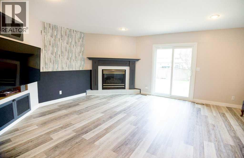 16 Parson Drive, Sylvan Lake