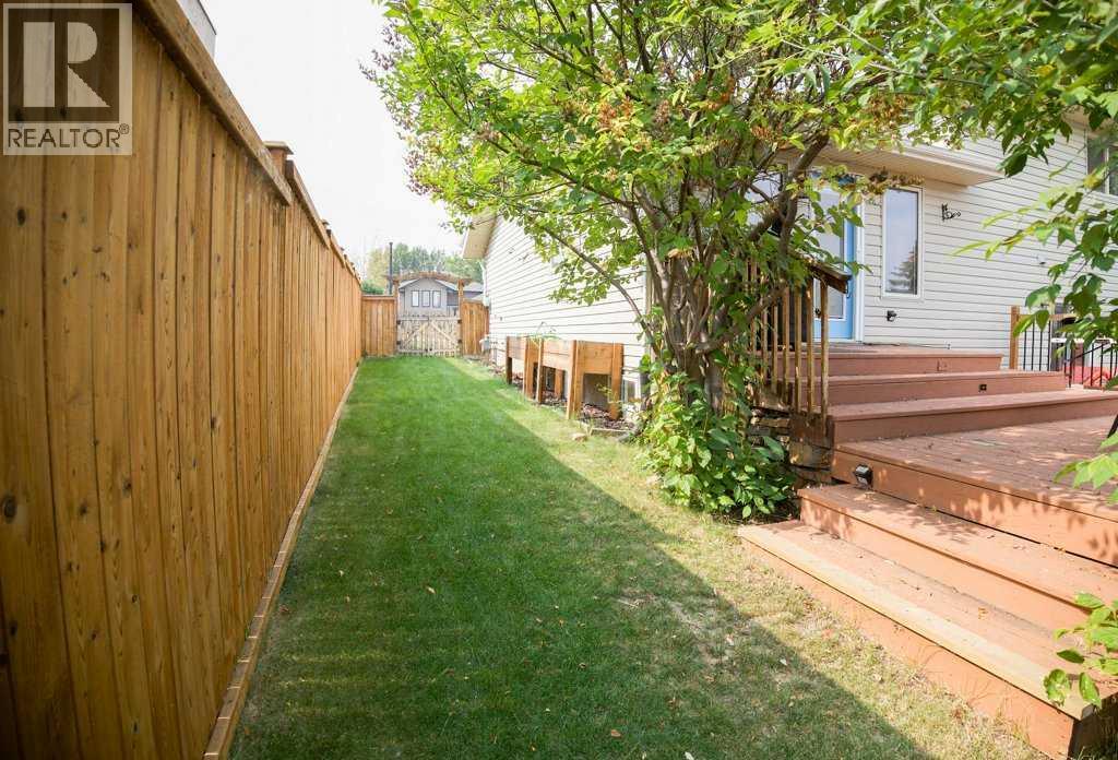 16 Parson Drive, Sylvan Lake
