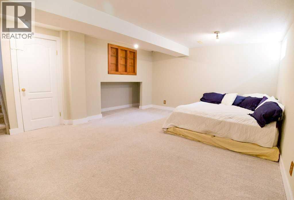 16 Parson Drive, Sylvan Lake