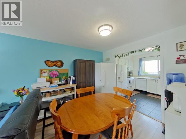 14-4651 HARVIE AVE, Powell River