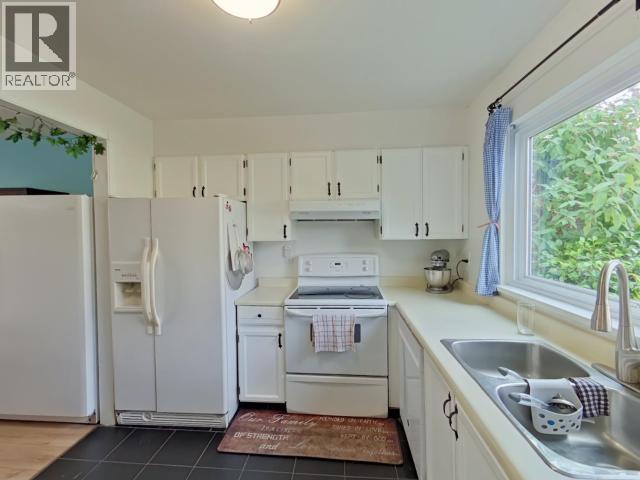 14-4651 HARVIE AVE, Powell River