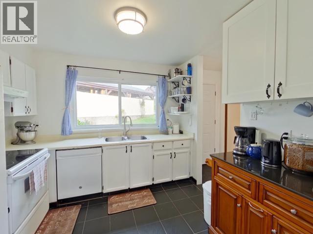 14-4651 HARVIE AVE, Powell River