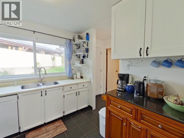 14-4651 HARVIE AVE, Powell River