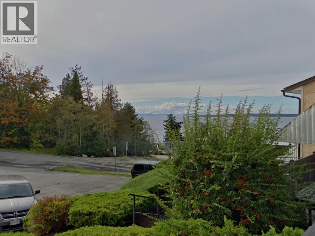14-4651 HARVIE AVE, Powell River