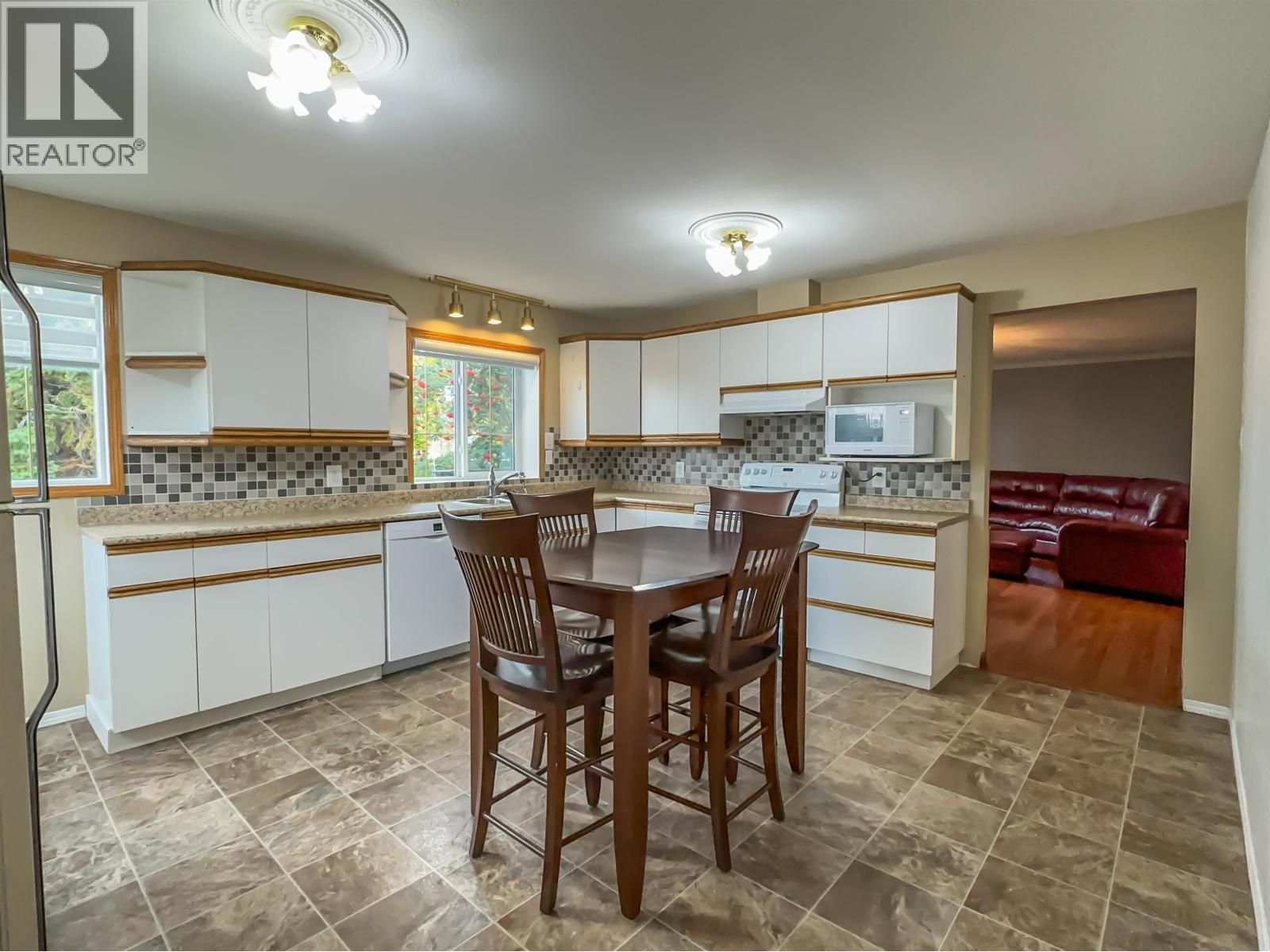 8408 97 AVENUE, Fort St. John