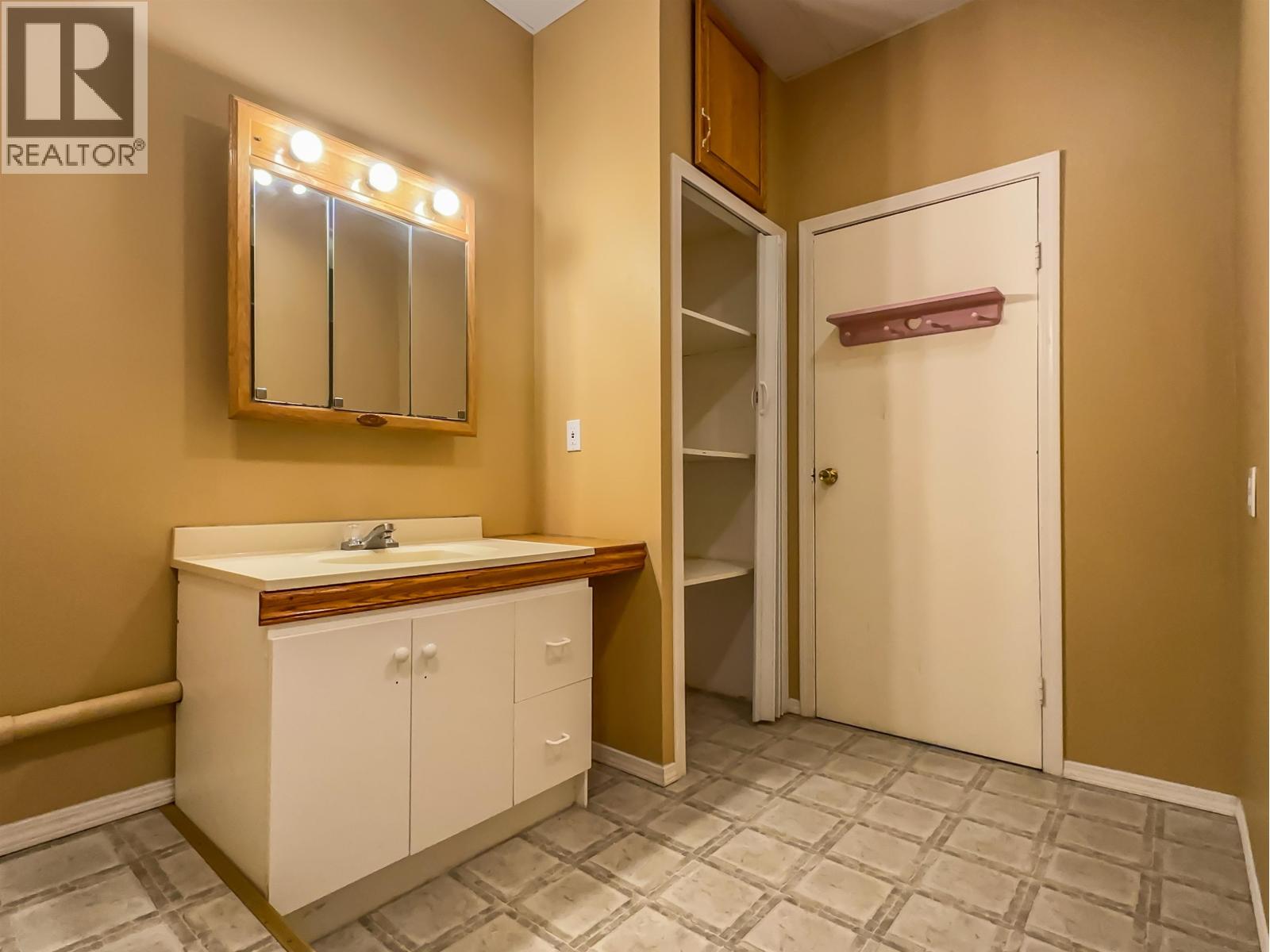 8408 97 AVENUE, Fort St. John