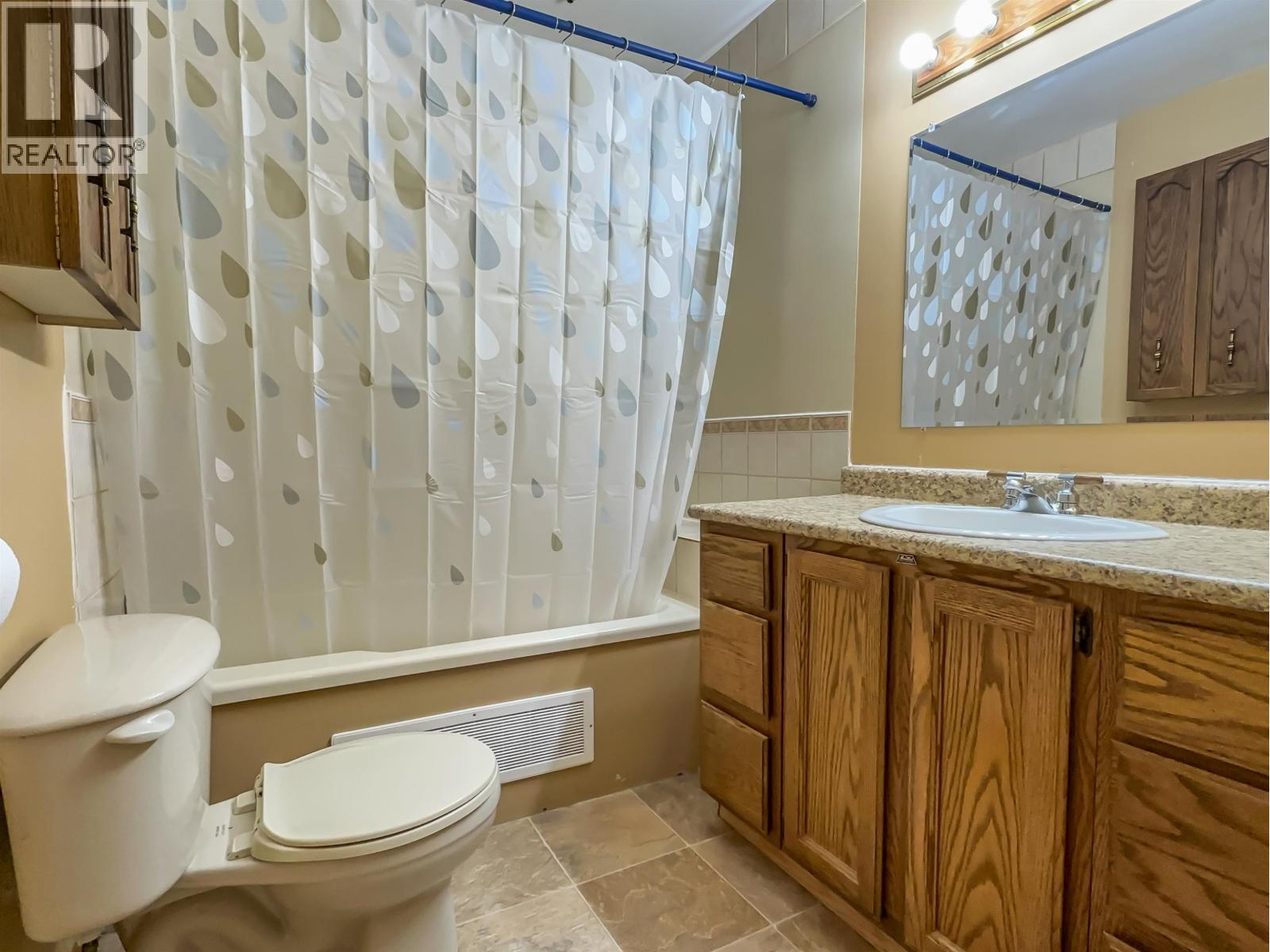 8408 97 AVENUE, Fort St. John