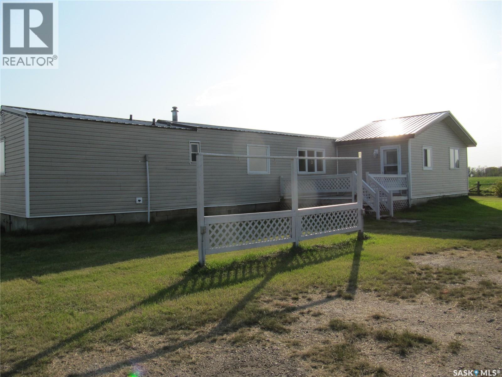 Glaslyn NE Acreage - 18