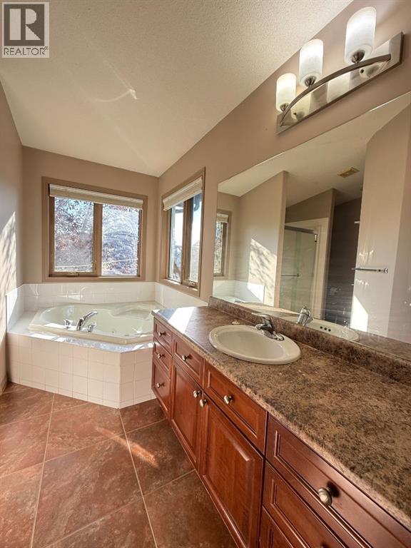 
          81 Peace River Avenue
            <br/>
            <span>Joussard</span>
            , 
            <span>AB</span>
             <span>T0G1J0</span>
         - Photo 17