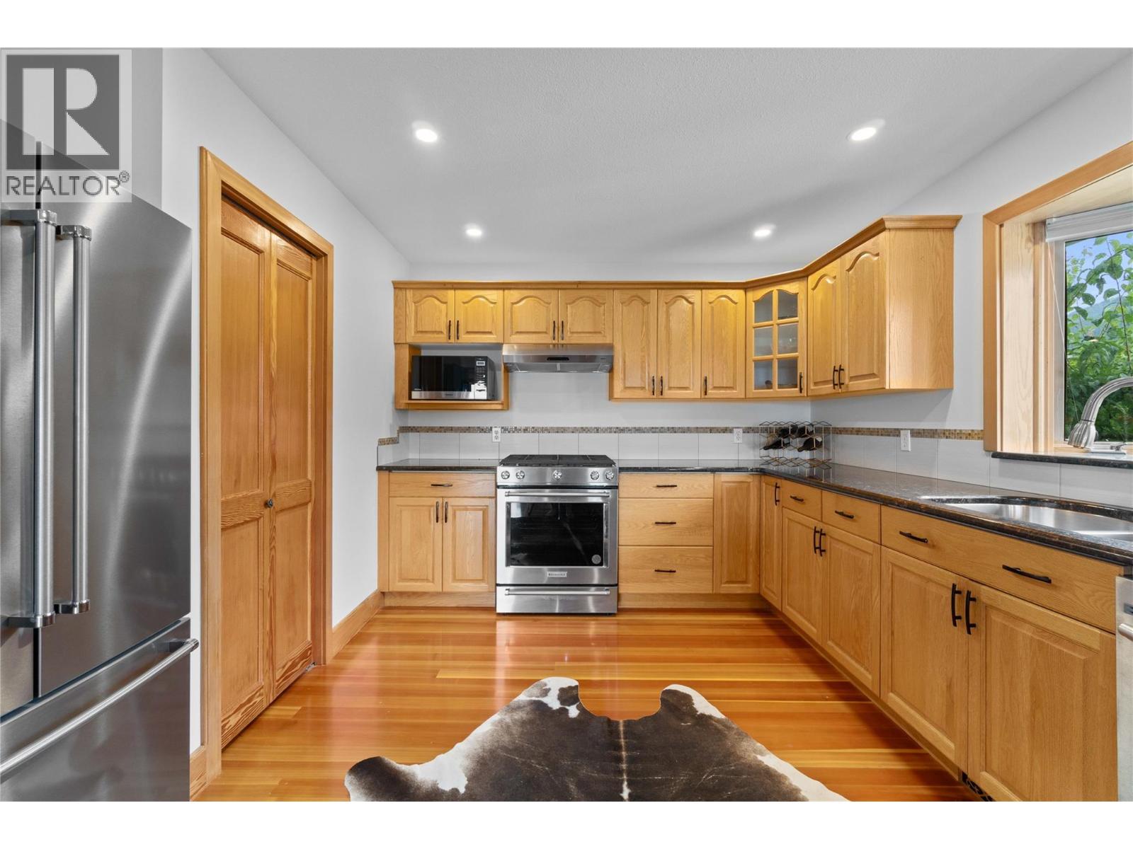 2501 4 Avenue SE, Salmon Arm