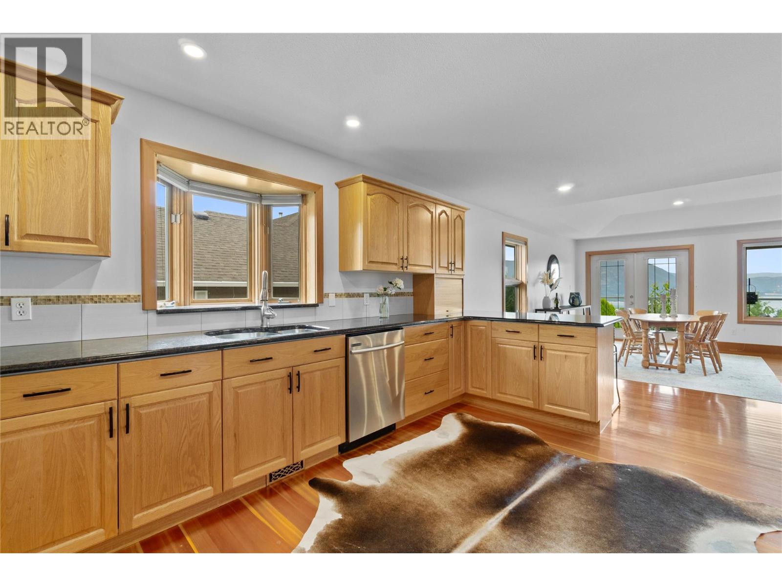 2501 4 Avenue SE, Salmon Arm