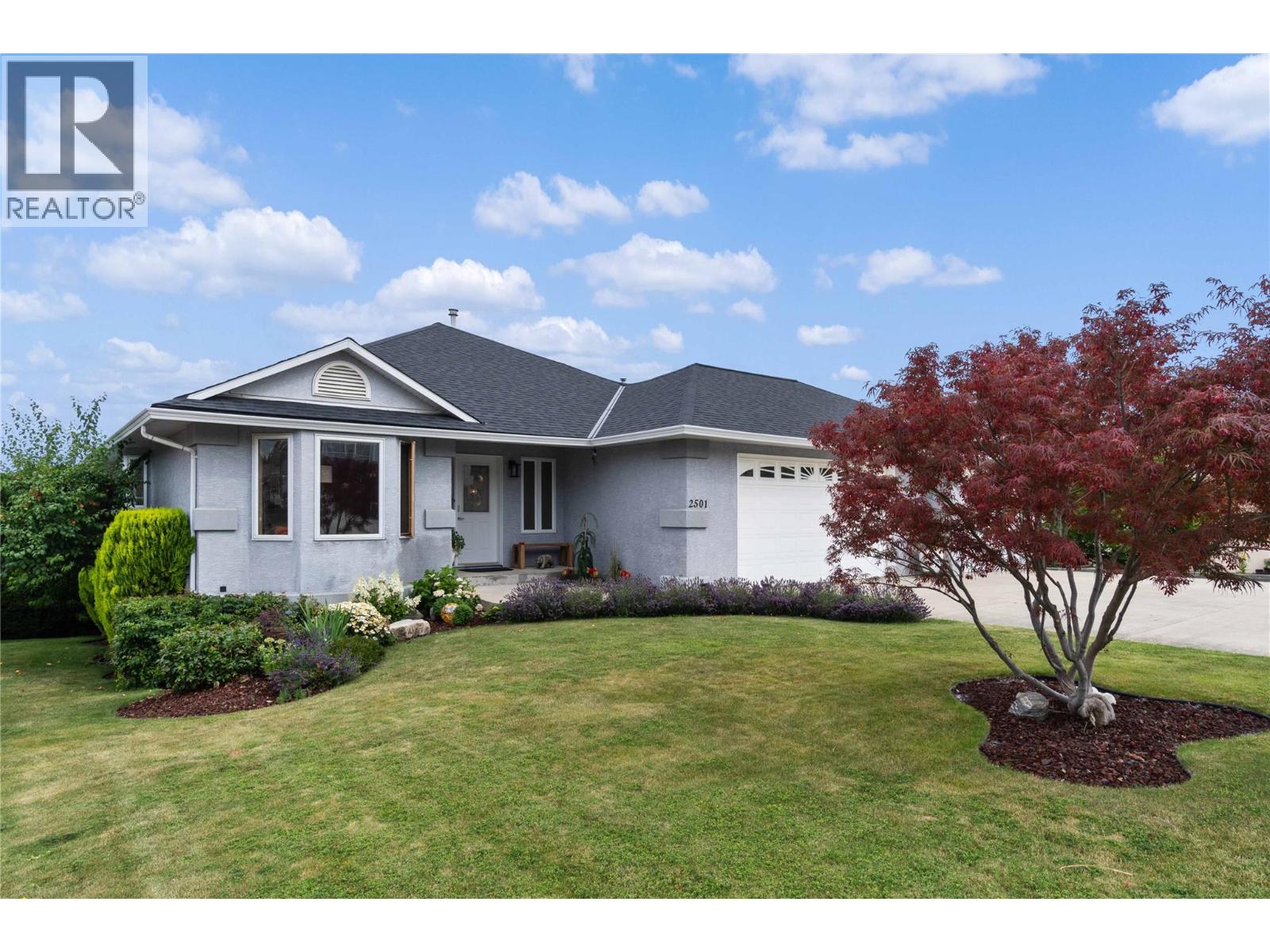 2501 4 Avenue SE, Salmon Arm