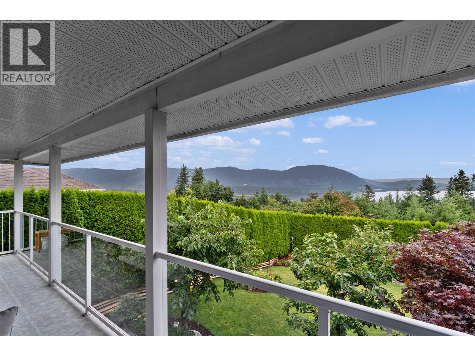 2501 4 Avenue SE, Salmon Arm