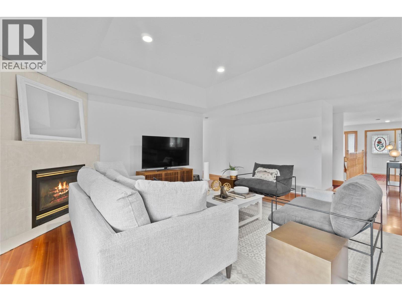 2501 4 Avenue SE, Salmon Arm