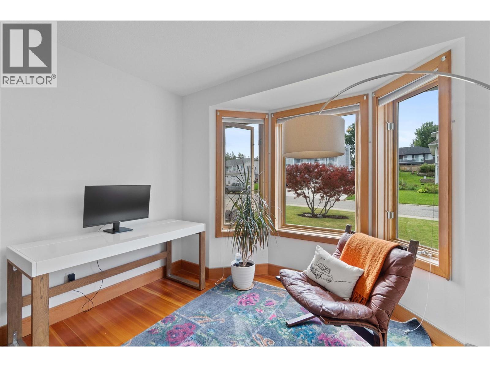 2501 4 Avenue SE, Salmon Arm