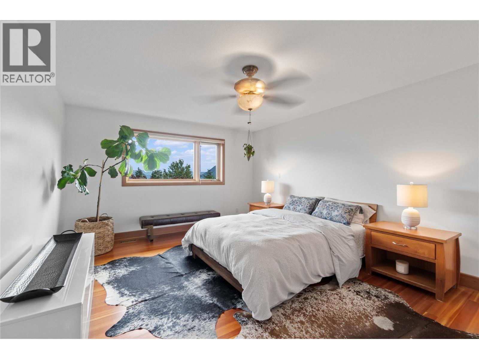 2501 4 Avenue SE, Salmon Arm