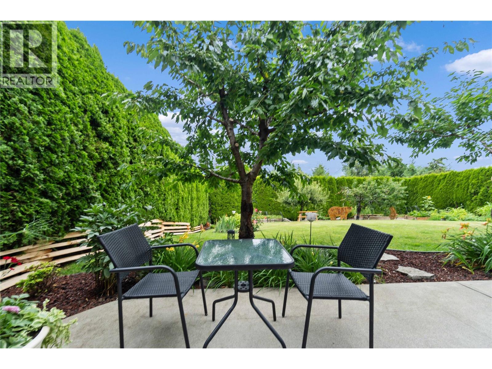 2501 4 Avenue SE, Salmon Arm