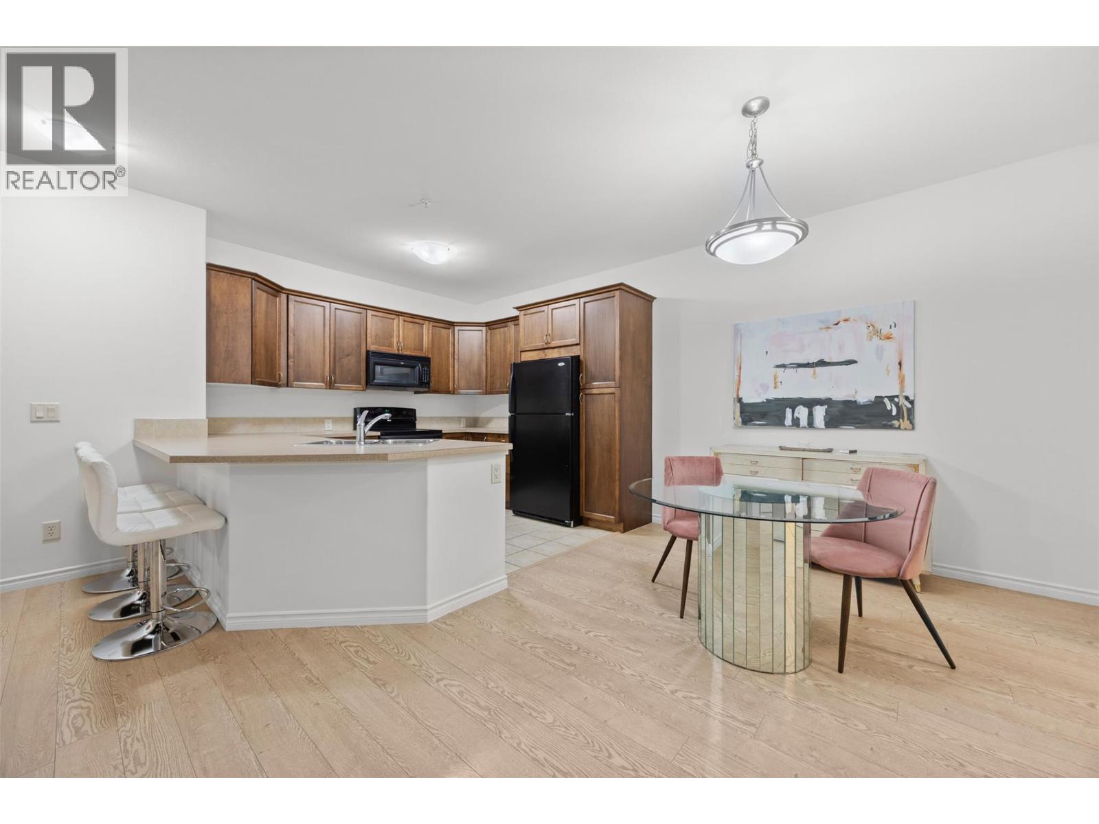 109 1007 Harvey Avenue, Kelowna