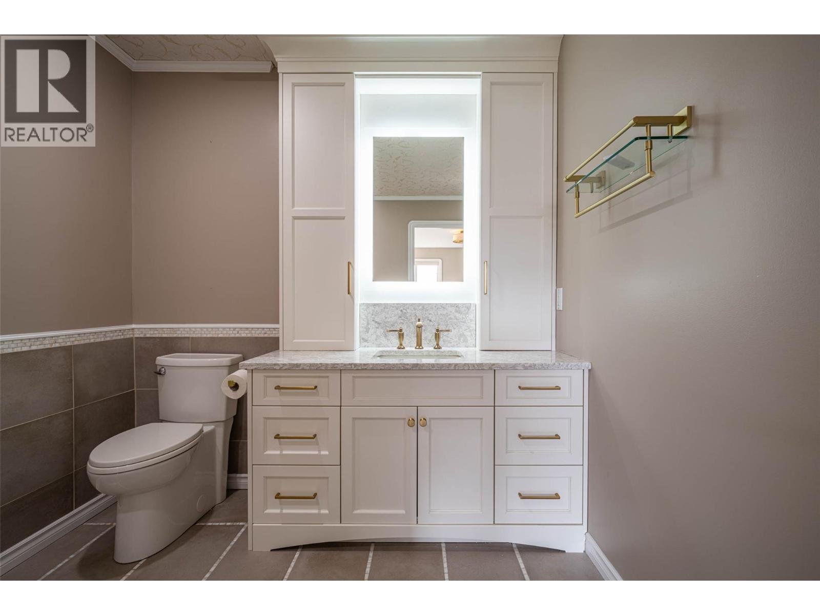 6805 COTTONWOOD Drive Unit# 300, Osoyoos