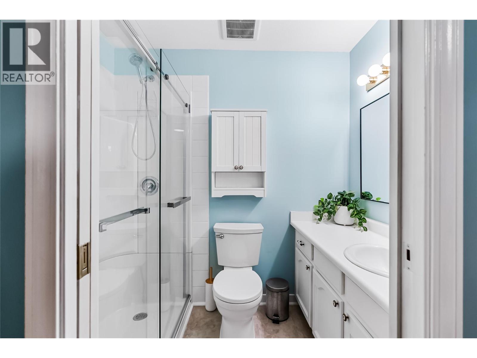 7 215 Taylor Road, Kelowna