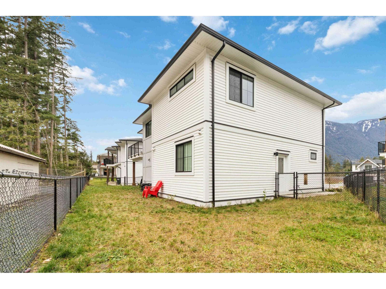 63886 BEECH AVENUE, Hope, Hope