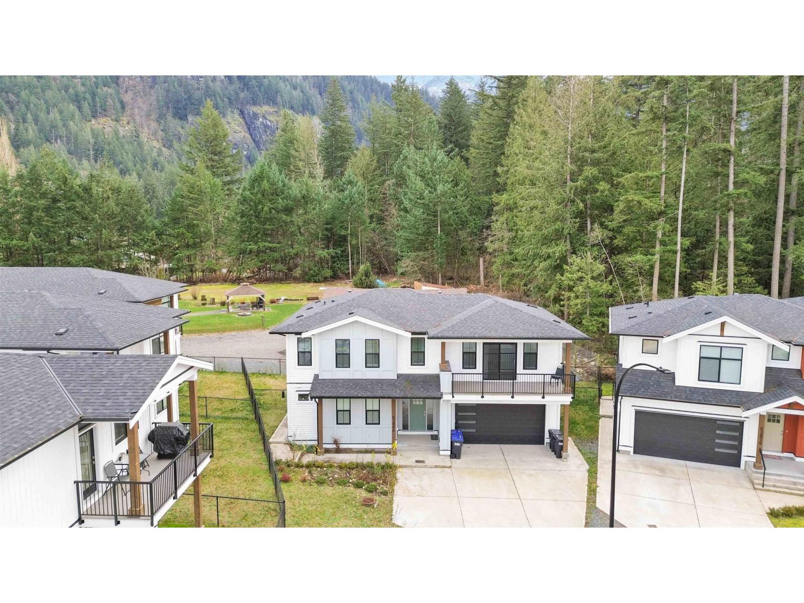 63886 BEECH AVENUE, Hope, Hope