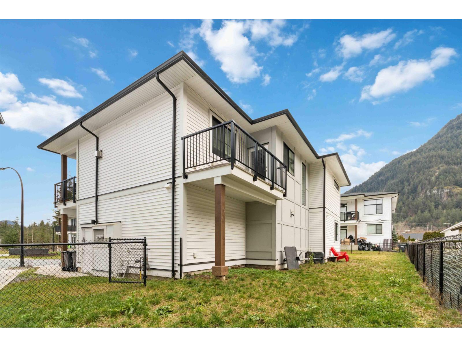 63886 BEECH AVENUE, Hope, Hope