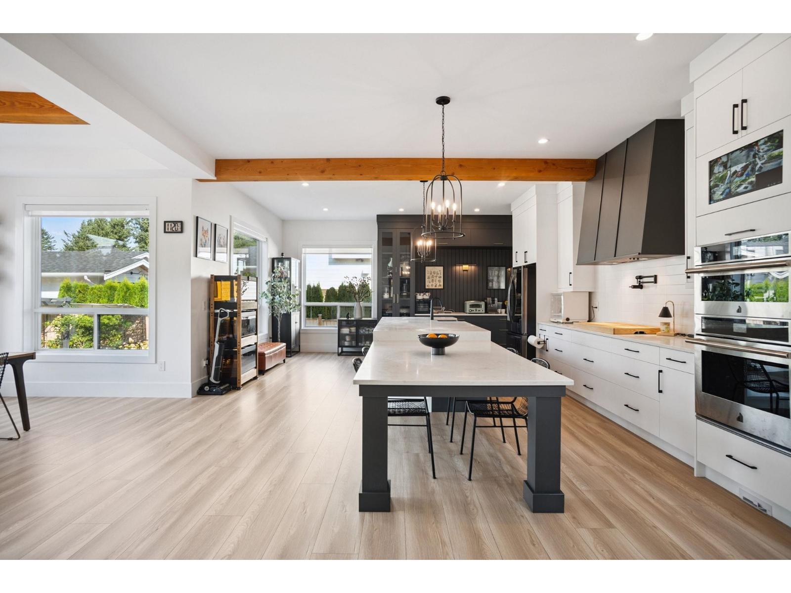 2811 202A STREET, Langley