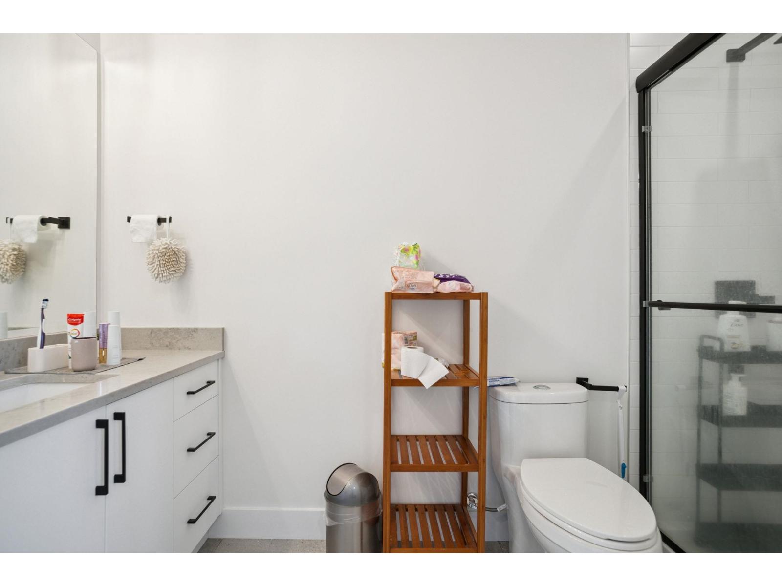 2811 202A STREET, Langley