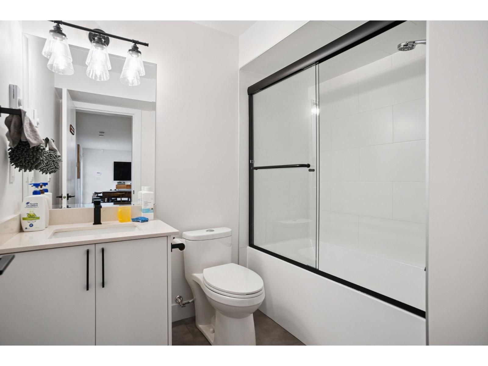 2811 202A STREET, Langley