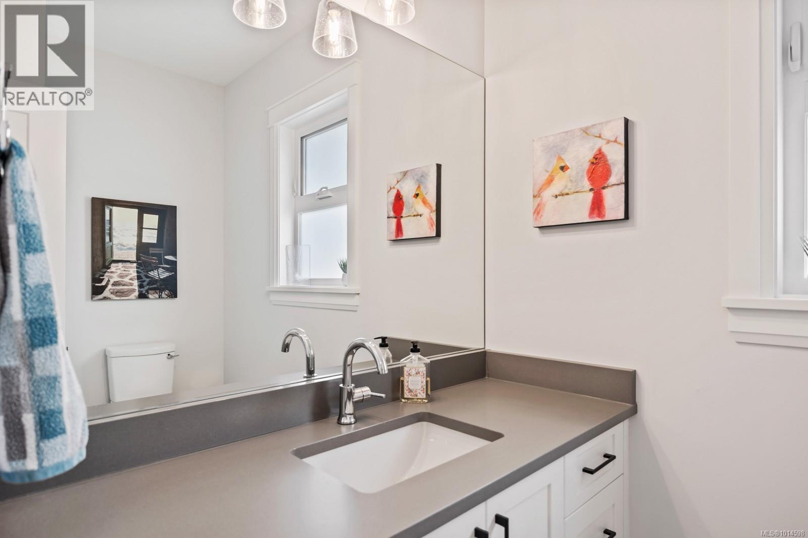 106 1444 Crown Isle Dr, Courtenay