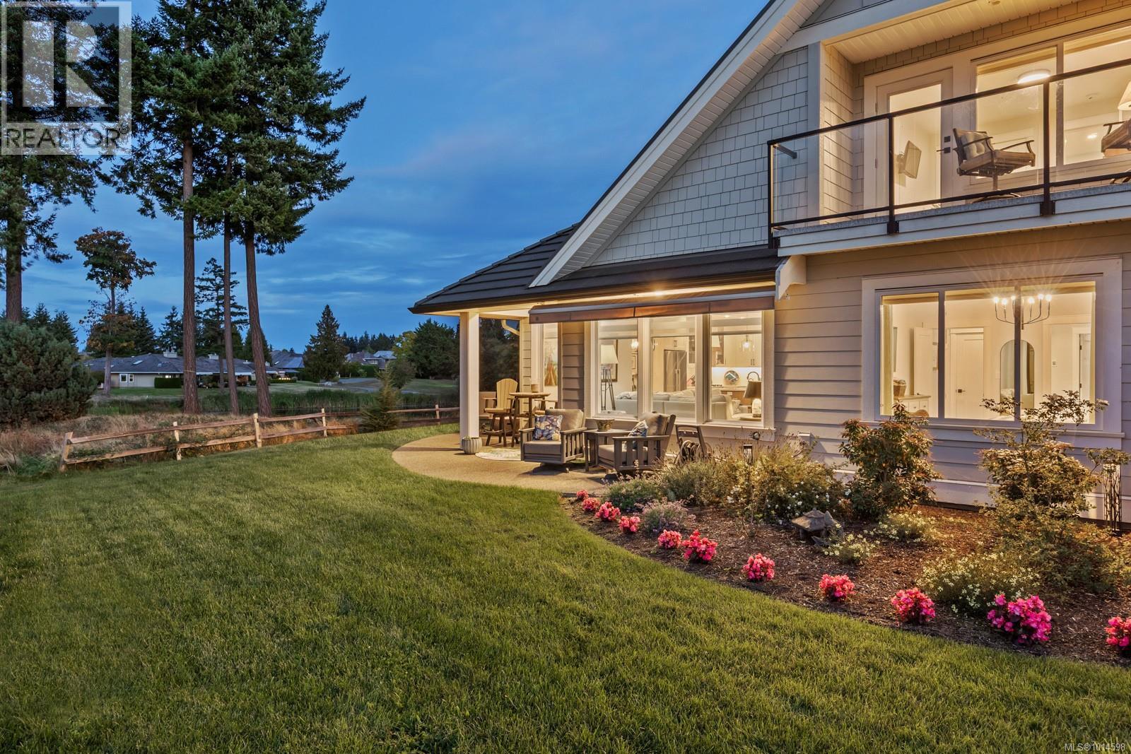 106 1444 Crown Isle Dr, Courtenay