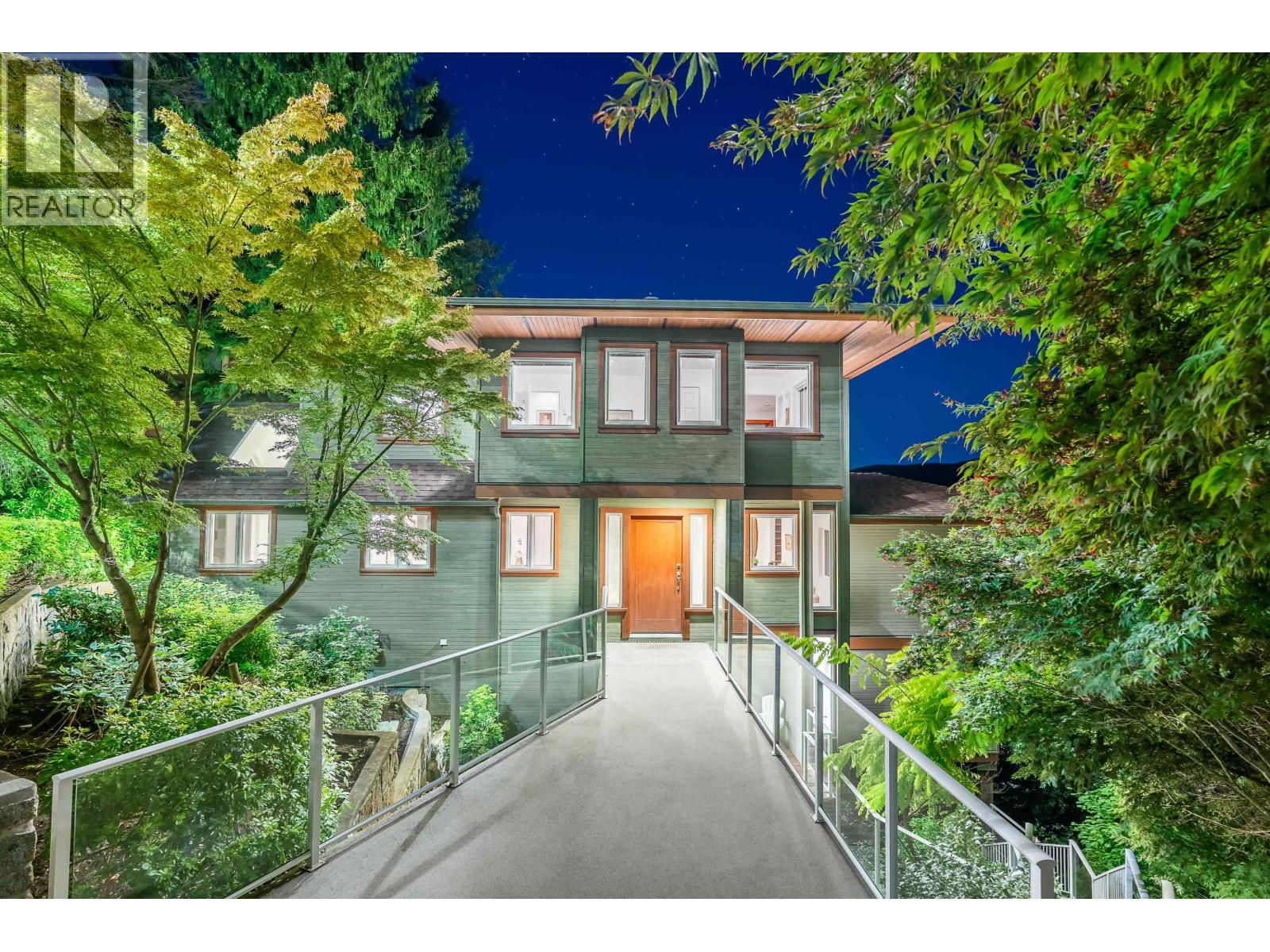 6275 TAYLOR DRIVE, West Vancouver