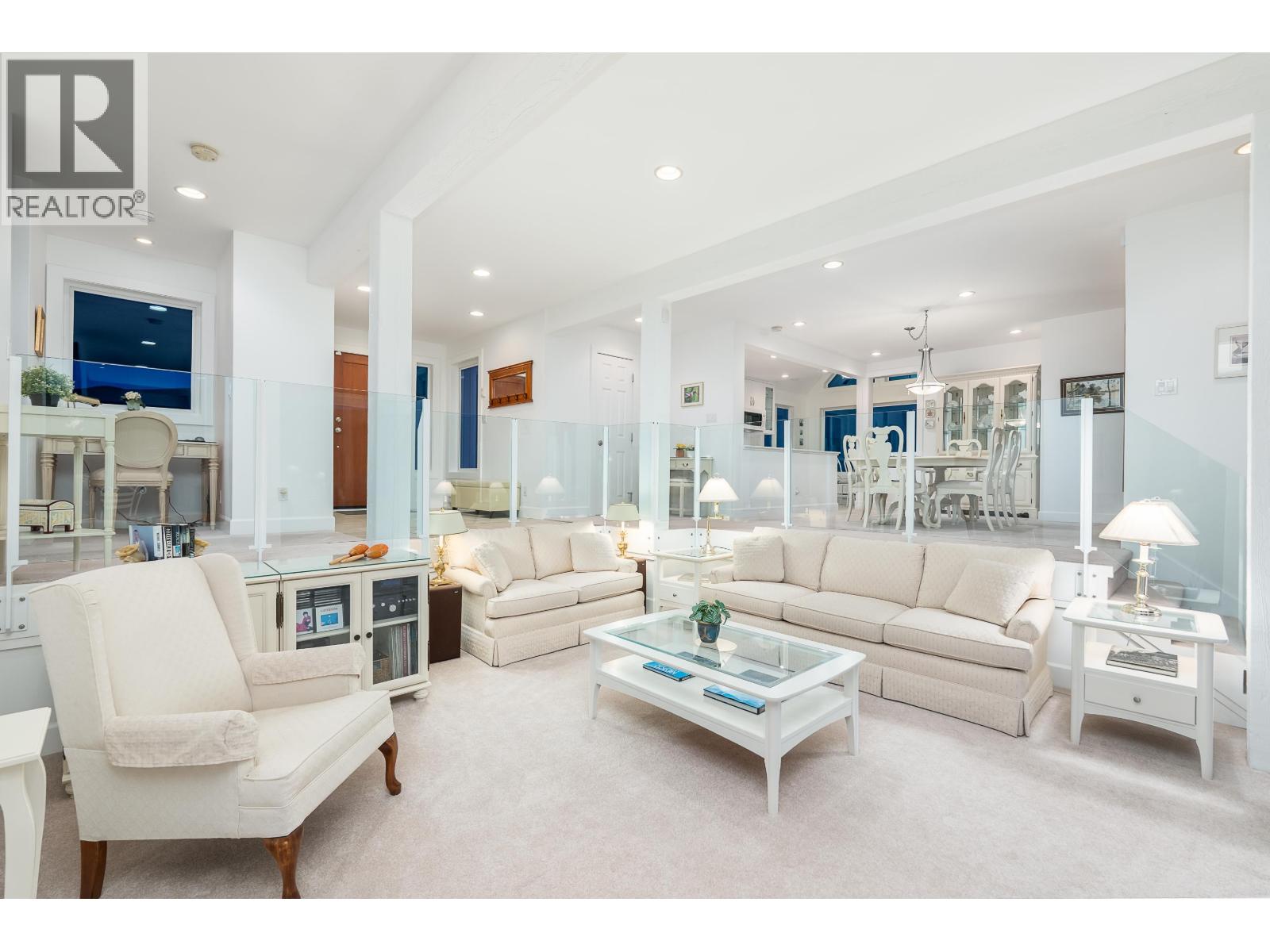 6275 TAYLOR DRIVE, West Vancouver