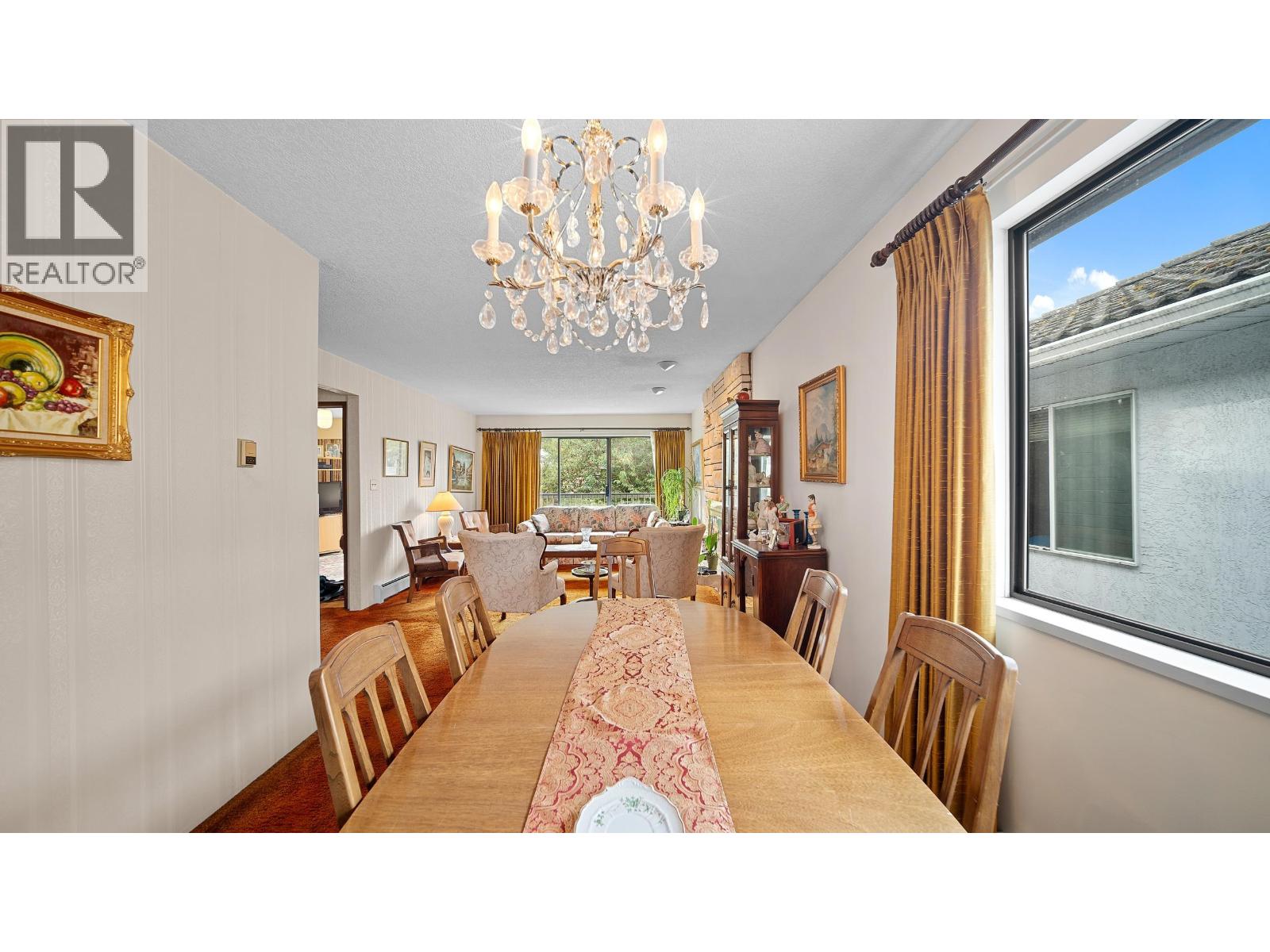 271 E 38TH AVENUE, Vancouver