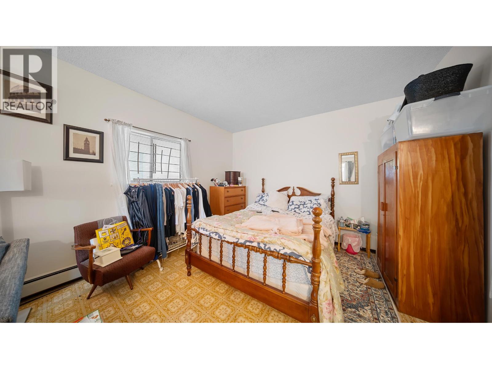 271 E 38TH AVENUE, Vancouver