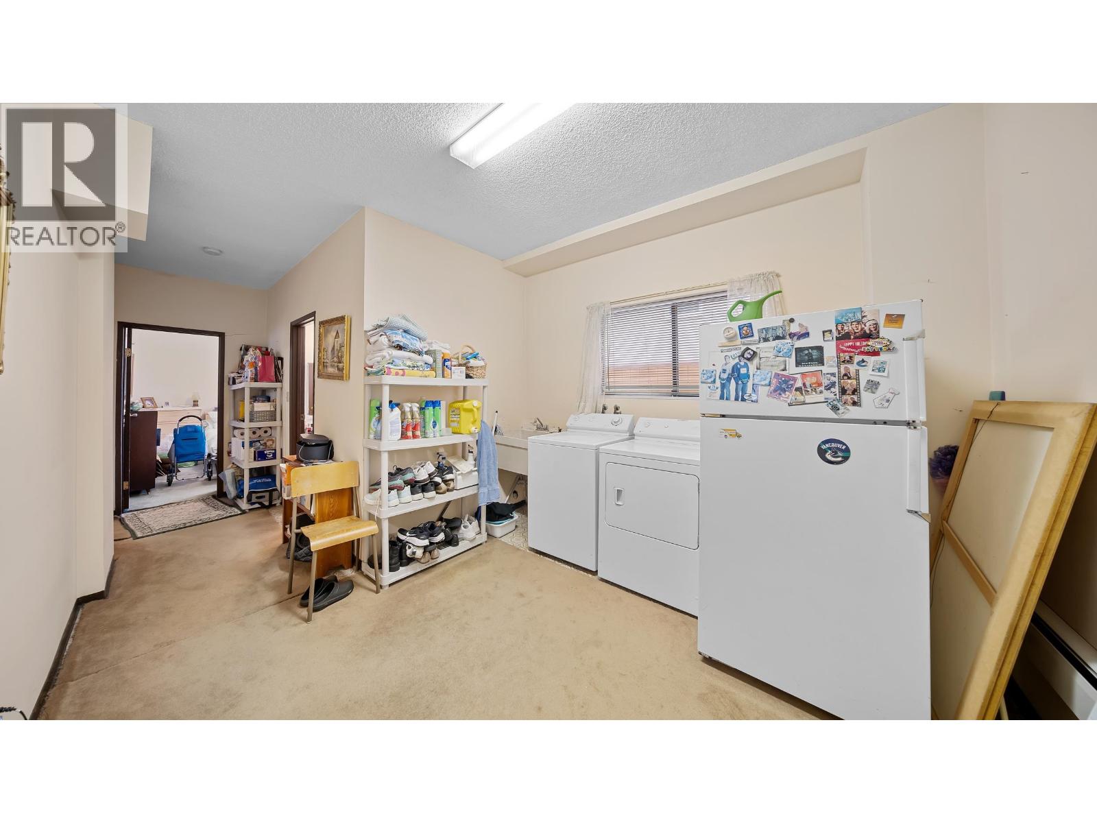 271 E 38TH AVENUE, Vancouver