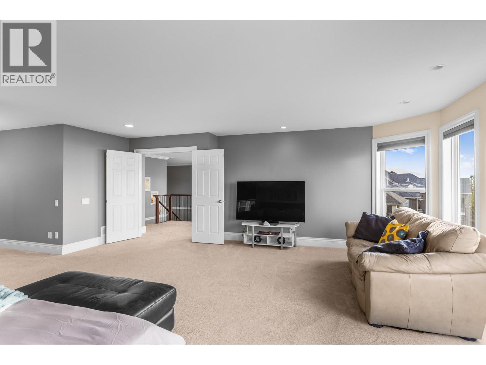  374 Quilchena Road, Kelowna