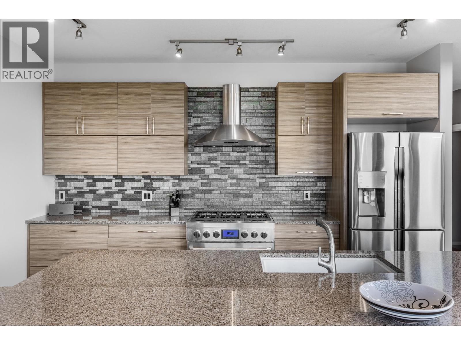  374 Quilchena Road, Kelowna