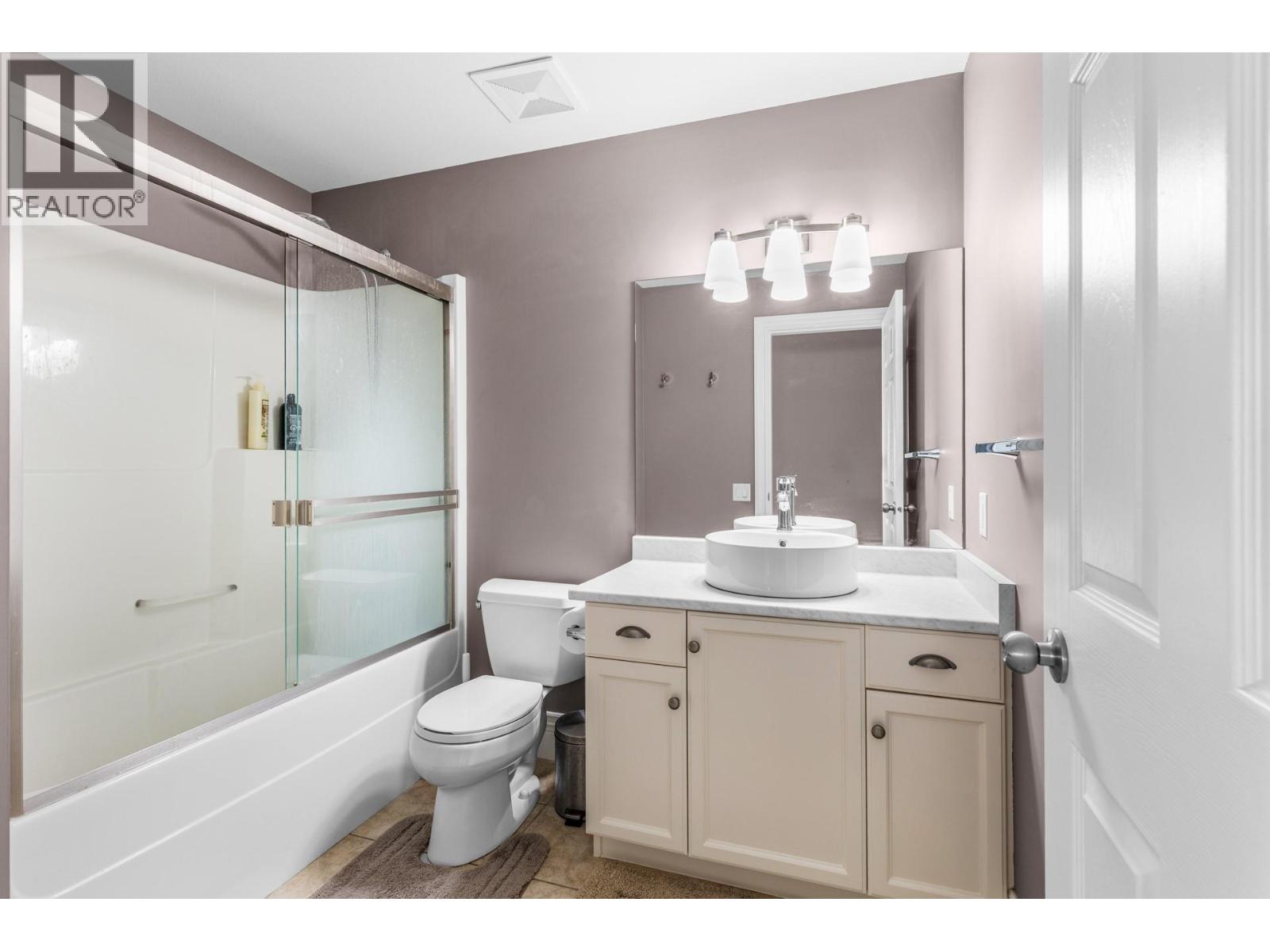  374 Quilchena Road, Kelowna