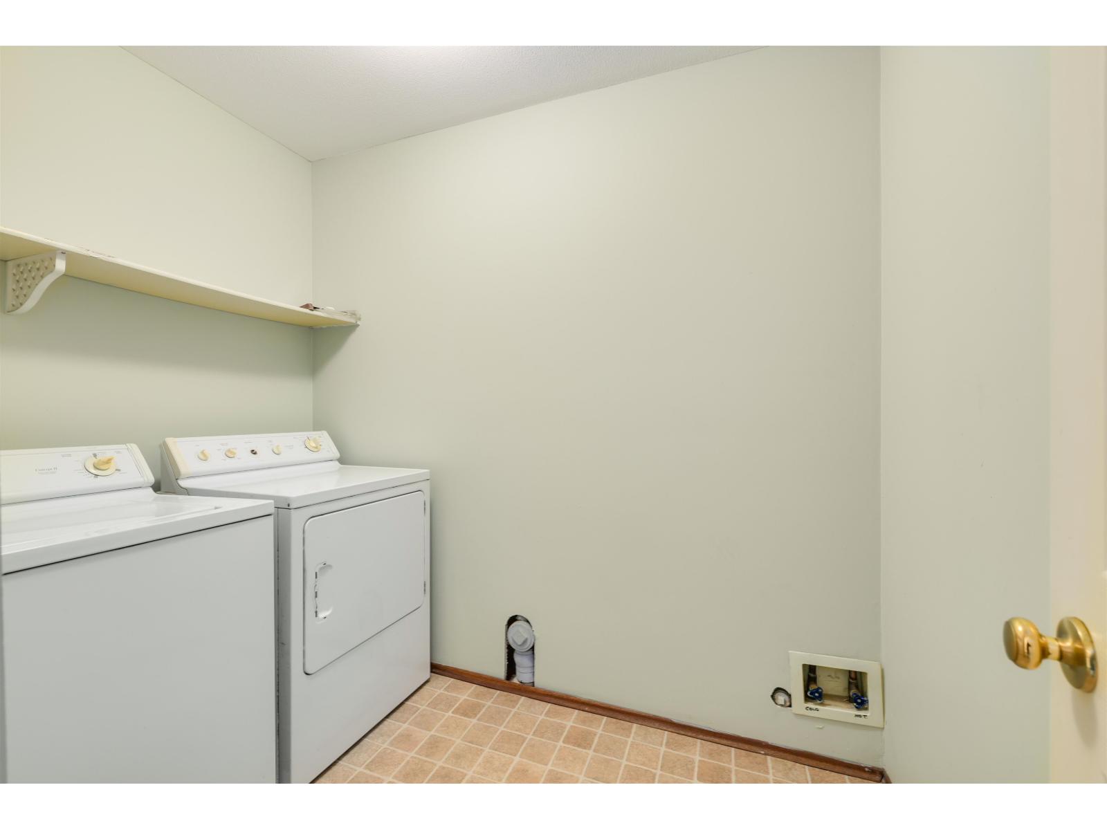 101 5377 201A STREET, Langley