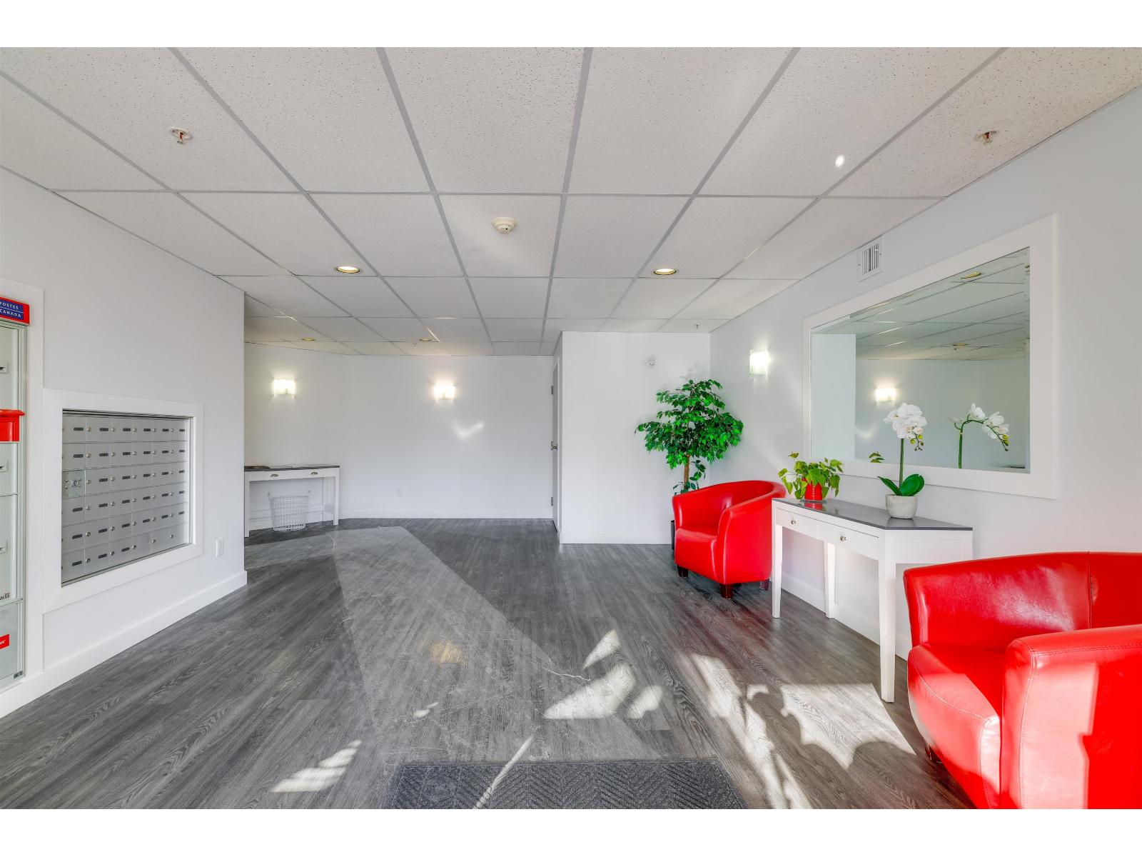 101 5377 201A STREET, Langley
