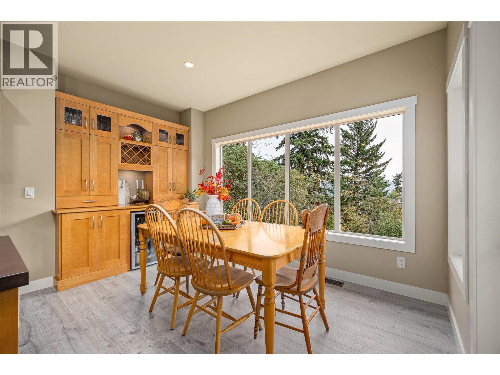  2551 Paramount Drive, West Kelowna