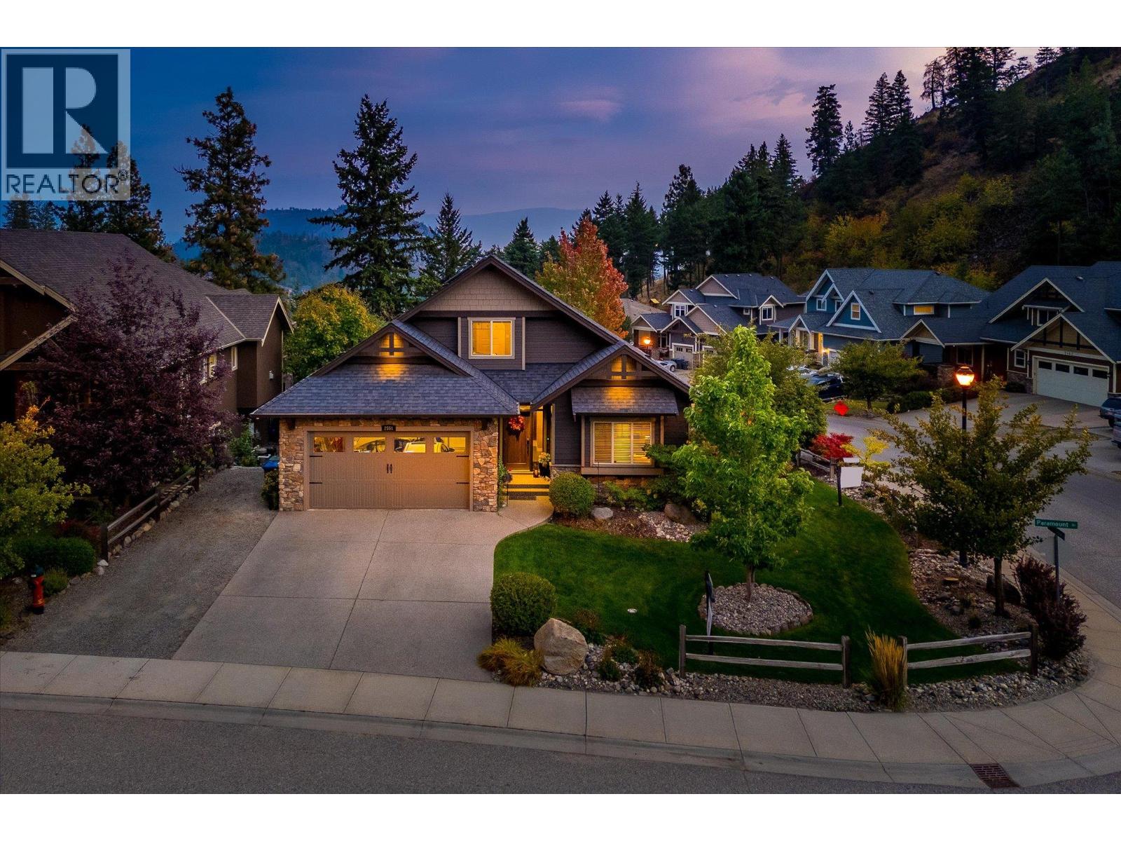  2551 Paramount Drive, West Kelowna
