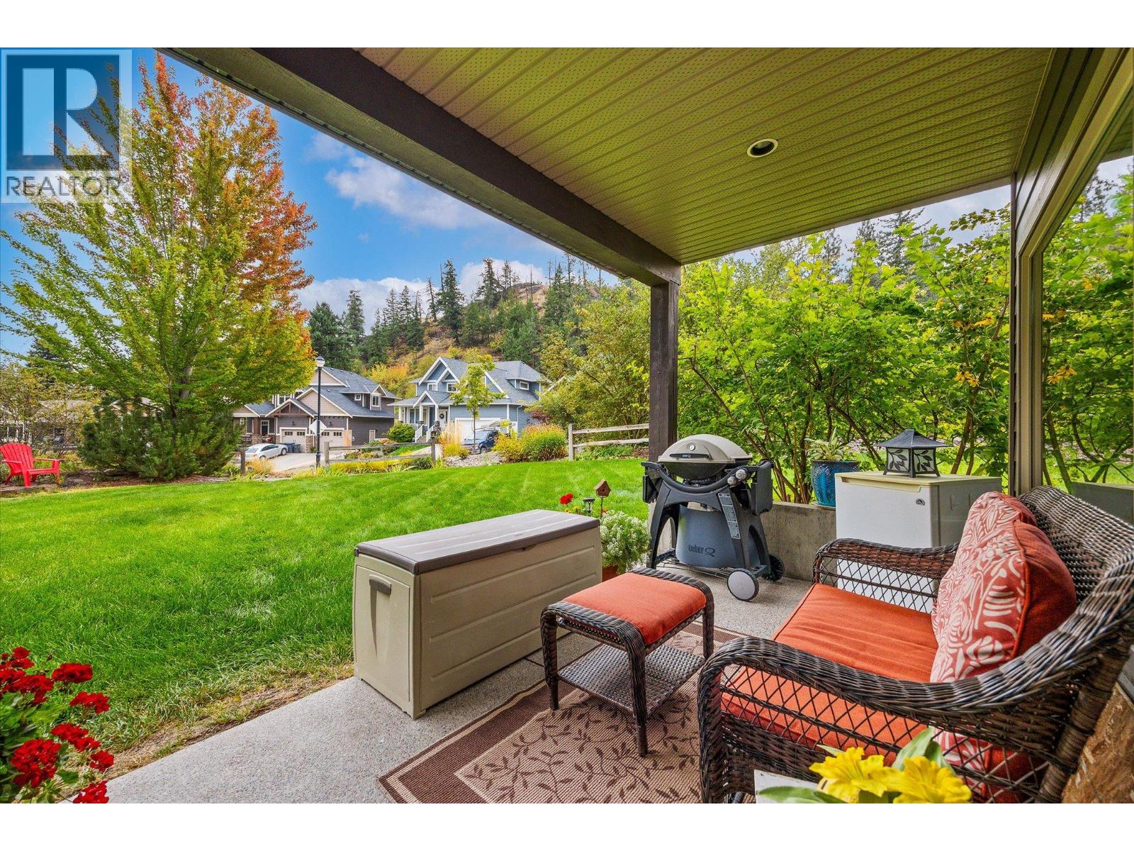  2551 Paramount Drive, West Kelowna