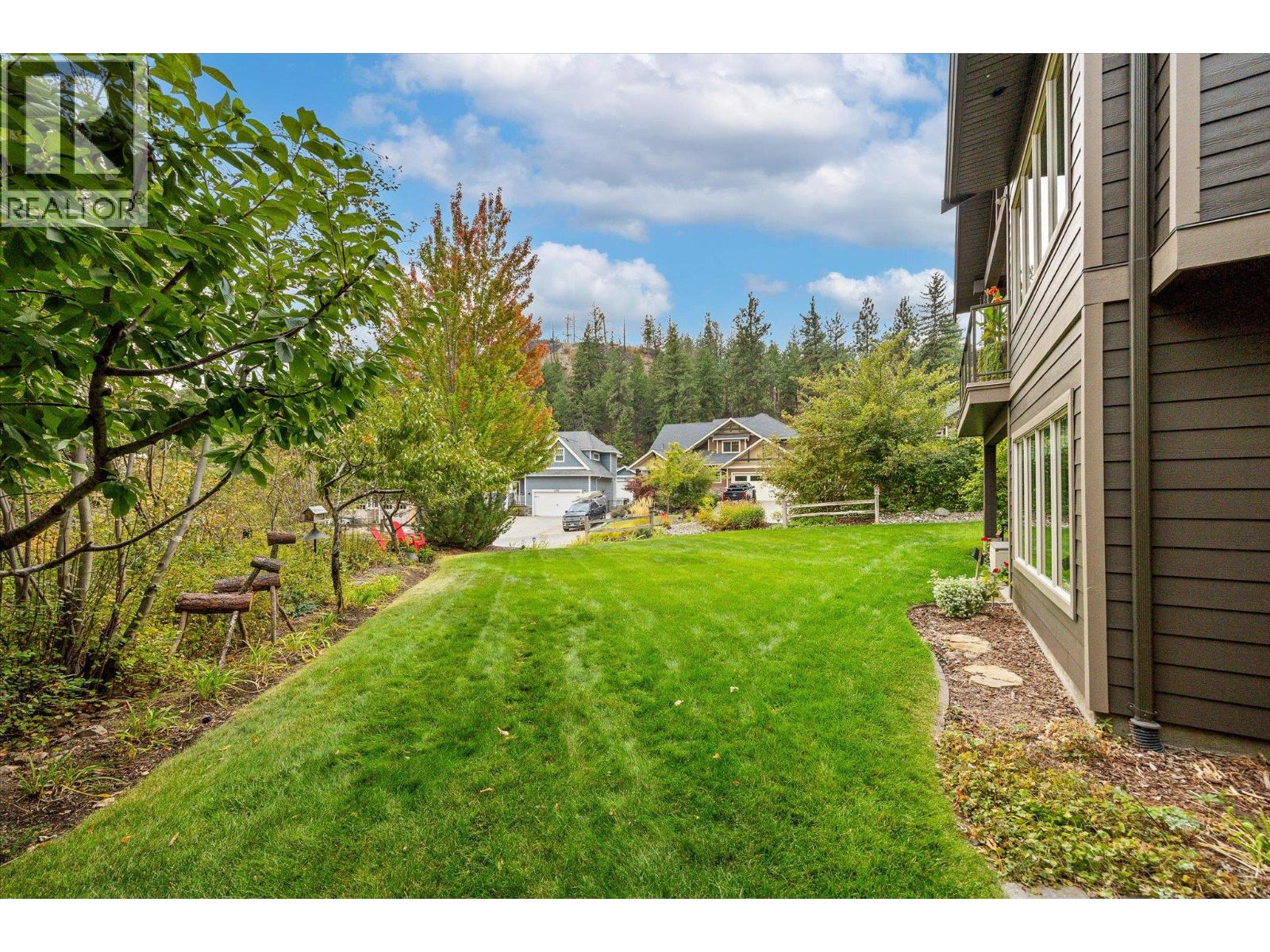  2551 Paramount Drive, West Kelowna