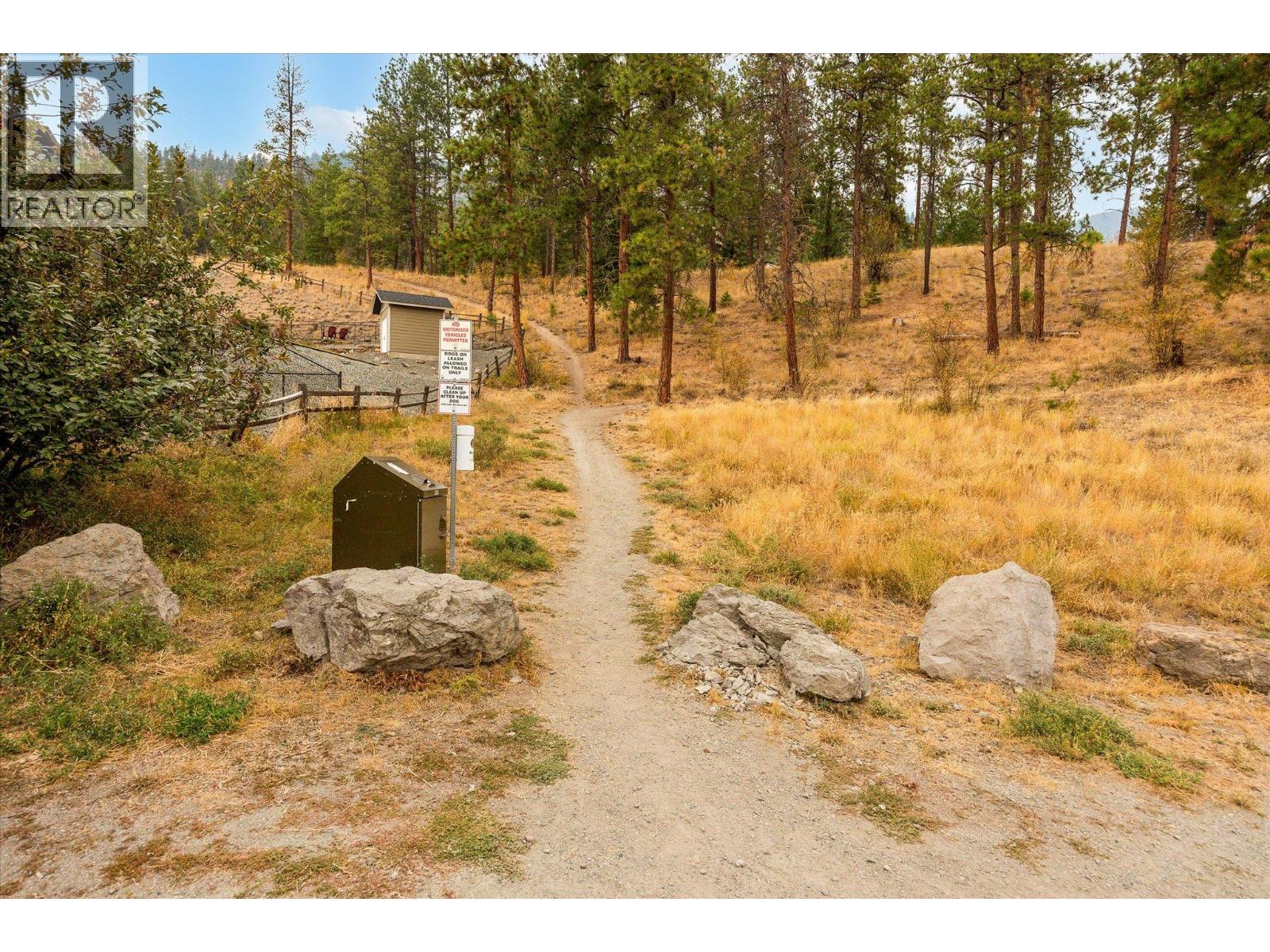  2551 Paramount Drive, West Kelowna