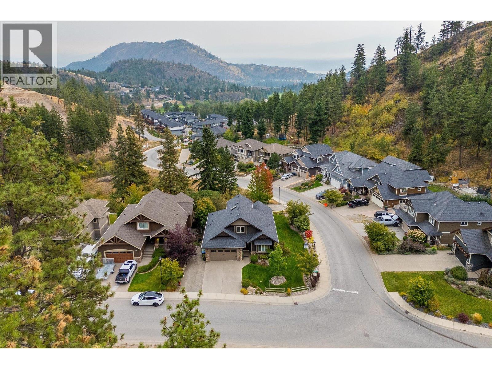  2551 Paramount Drive, West Kelowna