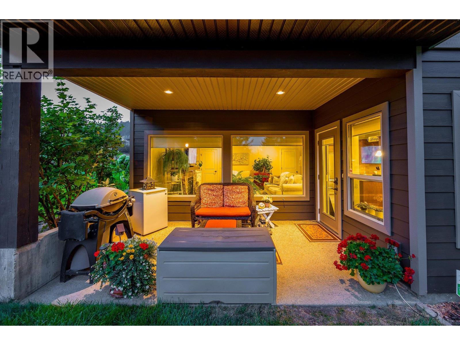  2551 Paramount Drive, West Kelowna